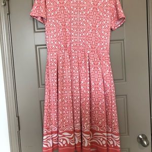 Coral patterned Amelia LuLaRoe